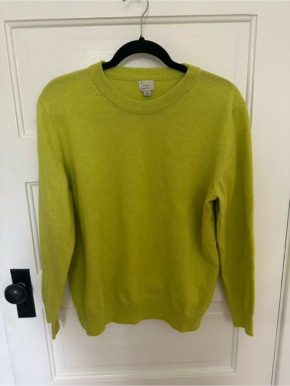 Women’s Lime Crewneck Sweater